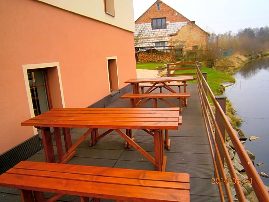 Penzion CERNY MLYN SOKOLOV