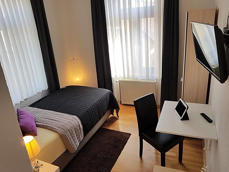 Hotel Exquisite