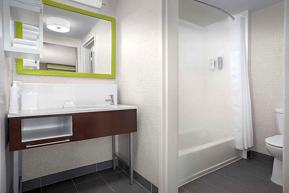 Hampton Inn By Hilton & Suites Atl-Six Flags