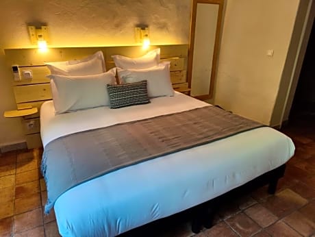 Triple Room with Terrace