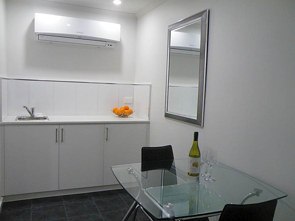 Hamilton Lonsdale Motel