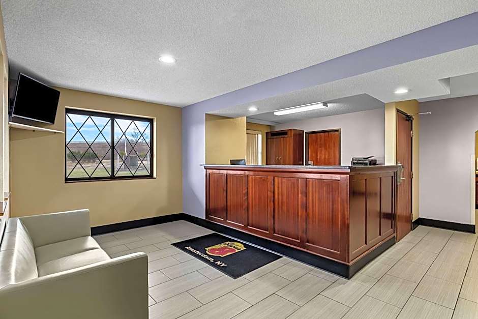 Super 8 by Wyndham Amsterdam