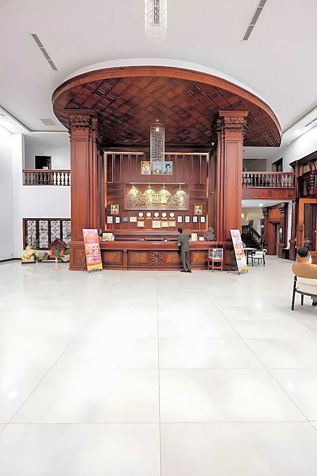 LBN Asian Hotel