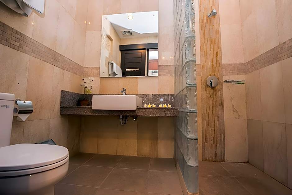 Hotel Puri Nusa Indah                                                                           