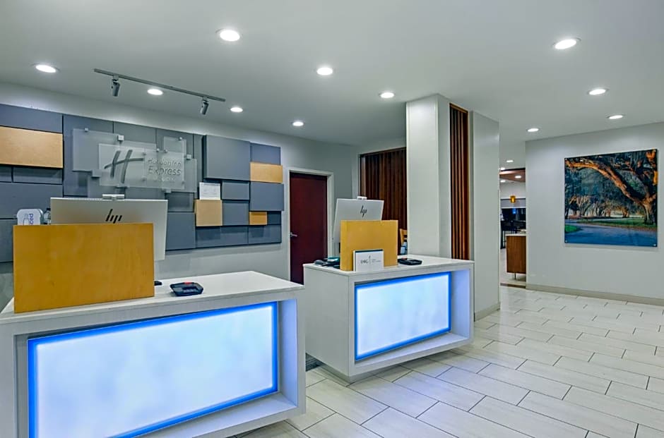 Holiday Inn Express & Suites Locust Grove By IHG