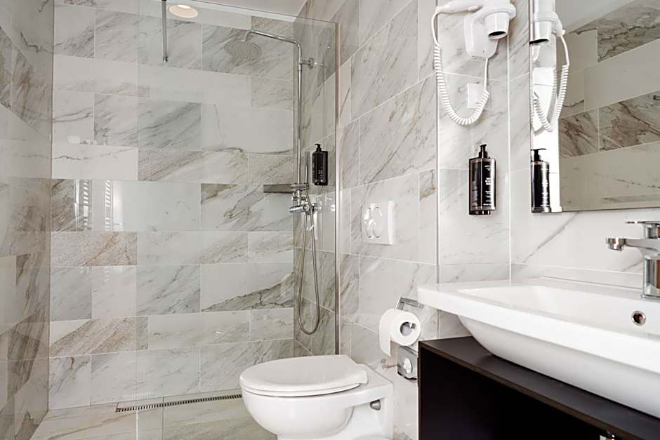 Urban Boutique Hotel Center