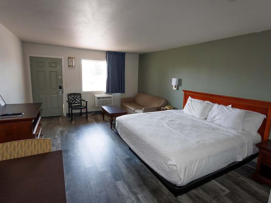 Chincoteague Inn