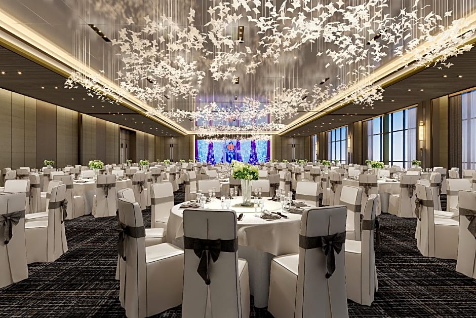 RAMADA PLAZA SHENGZHOU CITY CENTER