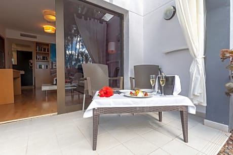 ROMANTIC FANTASIA SUITE 2 ADULTS