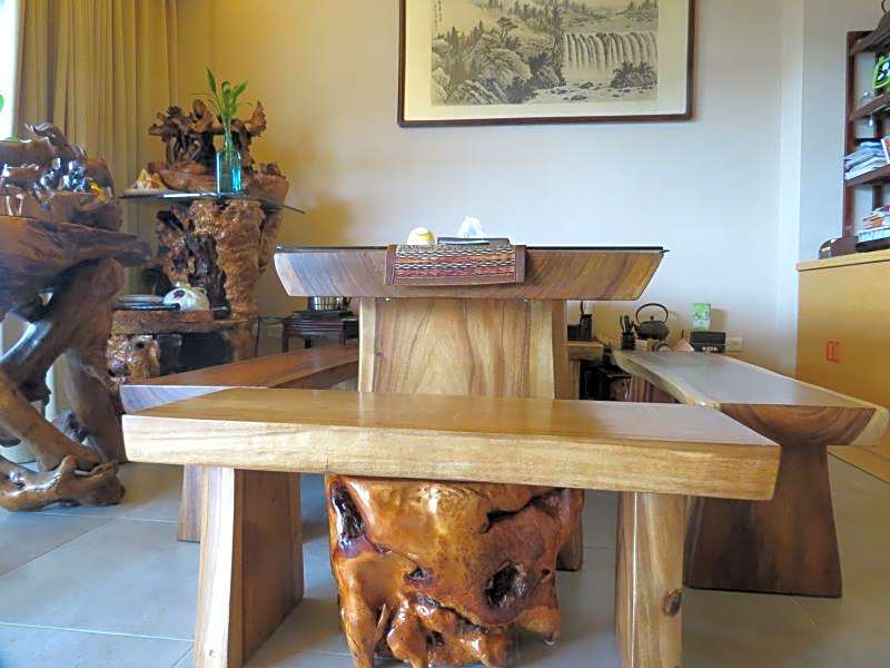 Qi Hua Zhen Ju Homestay