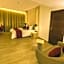 Falaj Daris Hotel