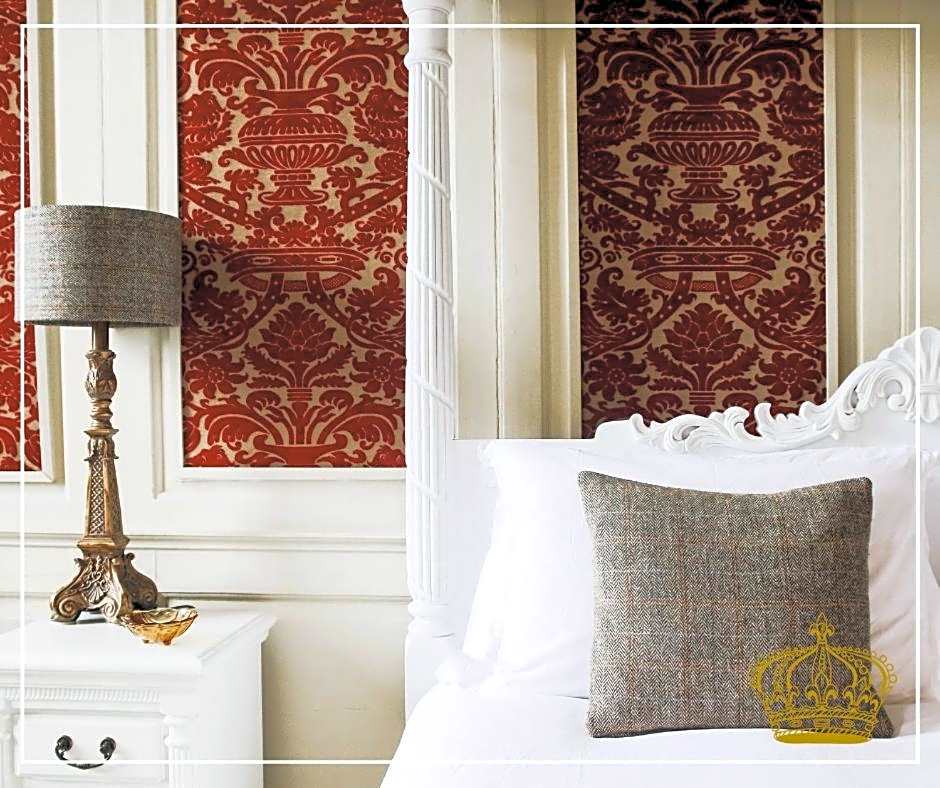 The Old Crown Coaching Inn