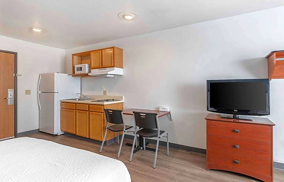 Extended Stay America Select Suites - Omaha - Southwest