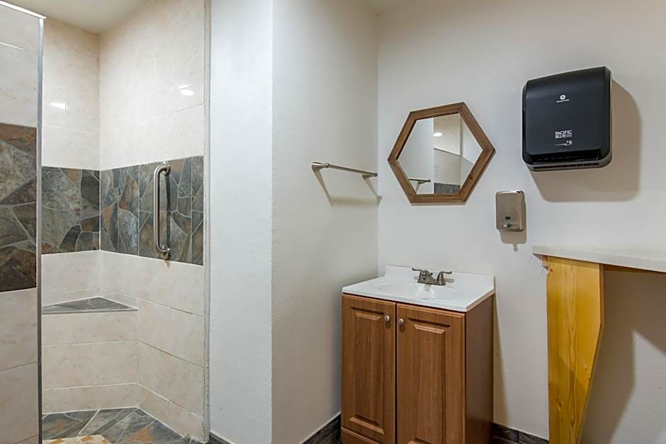 Rodeway Inn Broken Bow-Hochatown