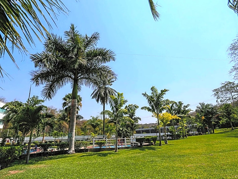Hotel Puente Nacional & Spa