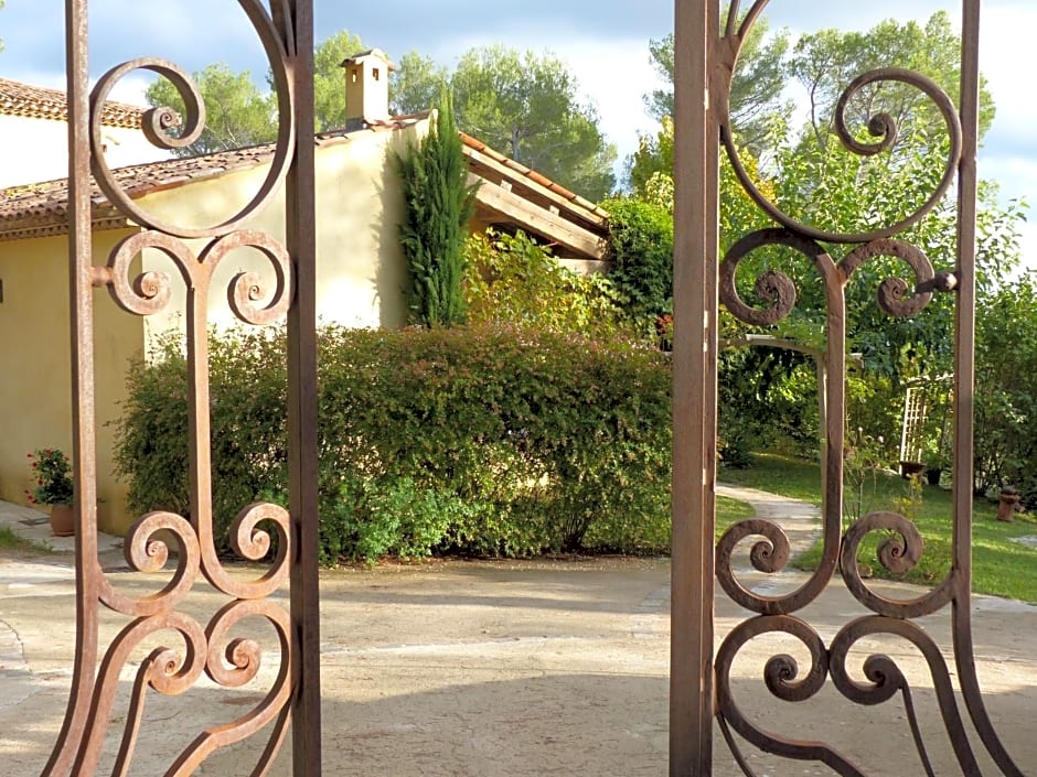 O Tilia D'Azur – Roquefort-Les Pins, CT