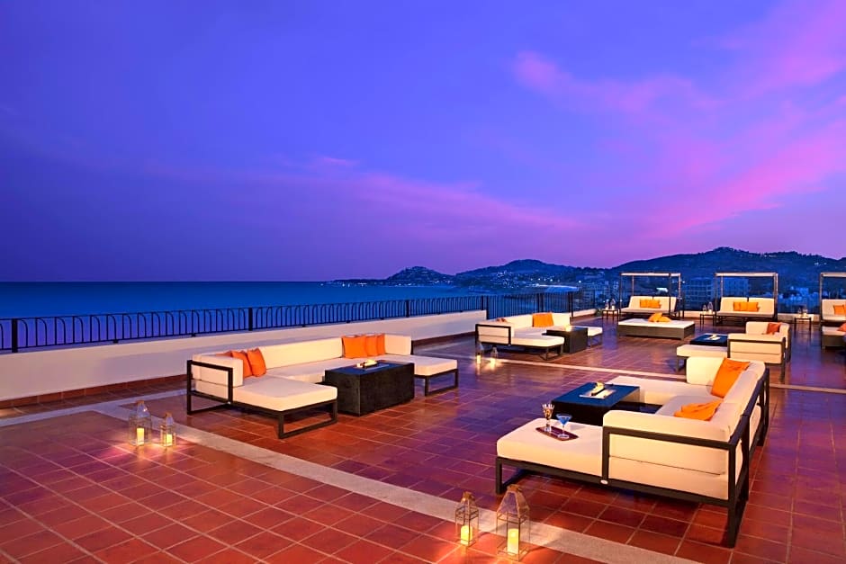 Krystal Grand Los Cabos - All Inclusive