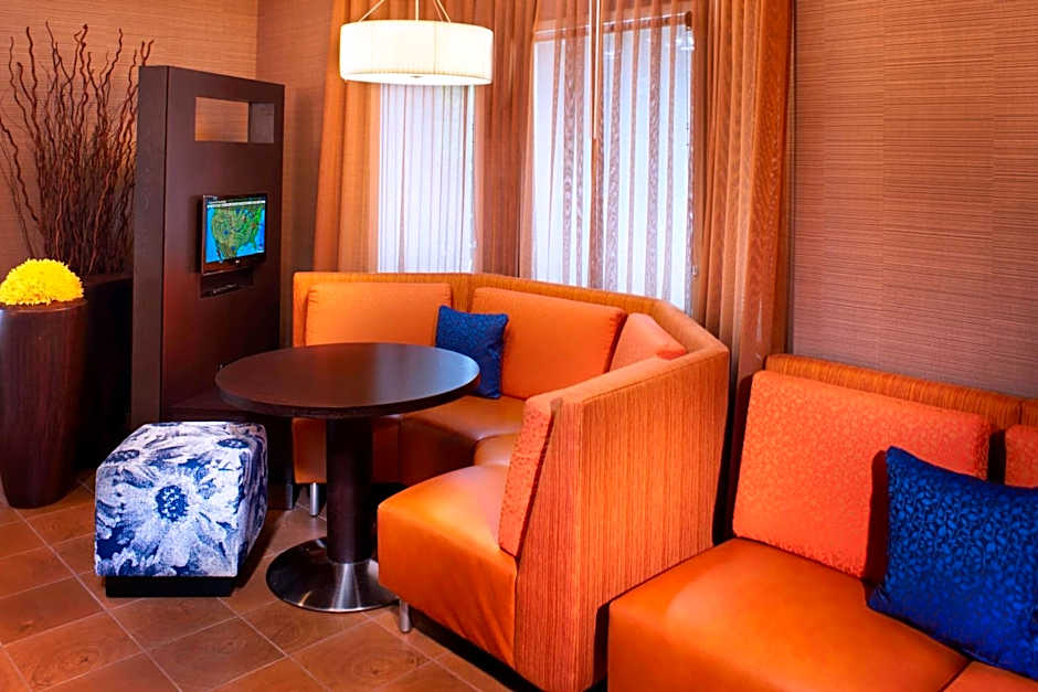 Courtyard By Marriott Cleveland Independence