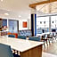 Holiday Inn Express & Suites Joplin Southeast