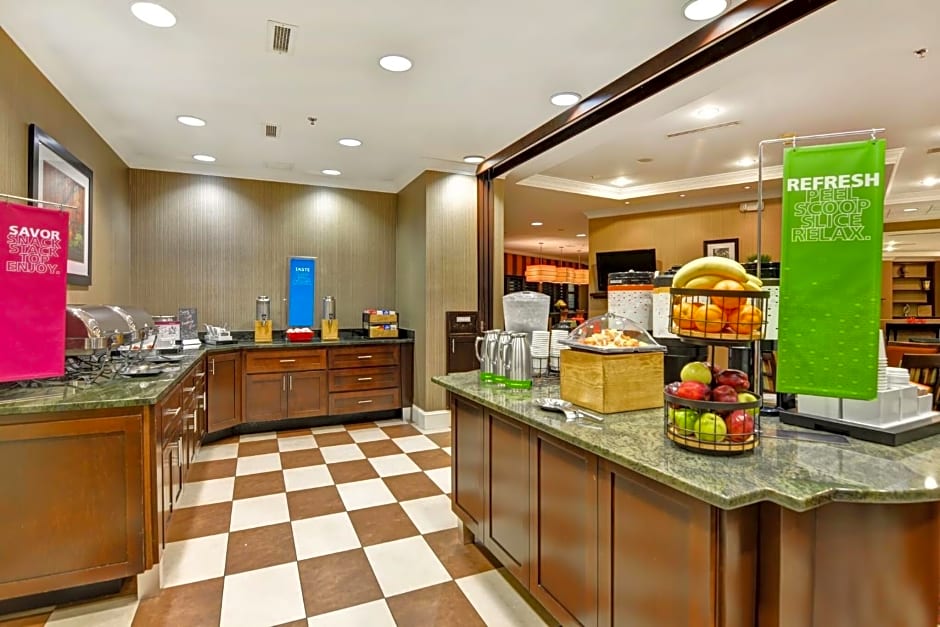 Hampton Inn Charleston North