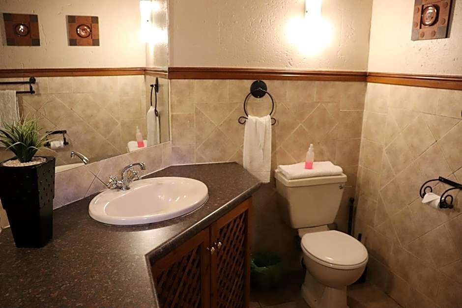 Khaya Africa Guesthouse