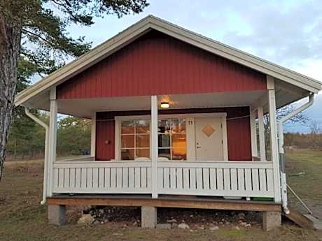 One-Bedroom Cottage - Pet Friendly