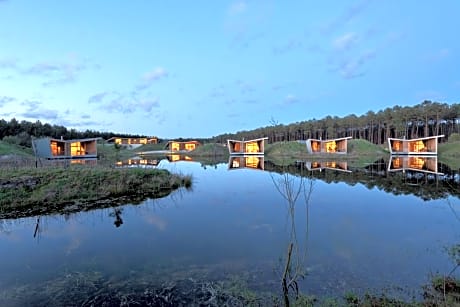 Les Échasses Golf & Surf Eco Lodge