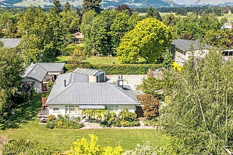 Harrogate Gardens Motel