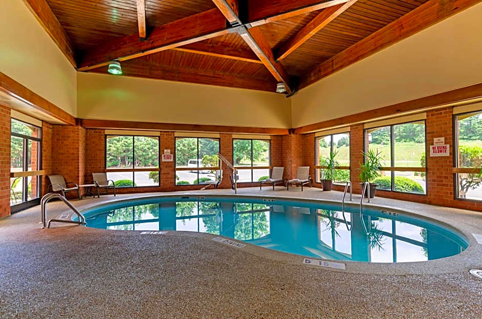 Best Western Staunton Inn