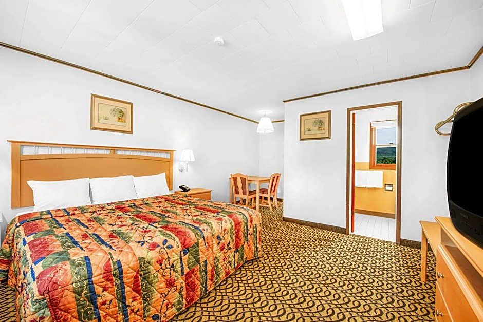 Knights Inn Pine Grove