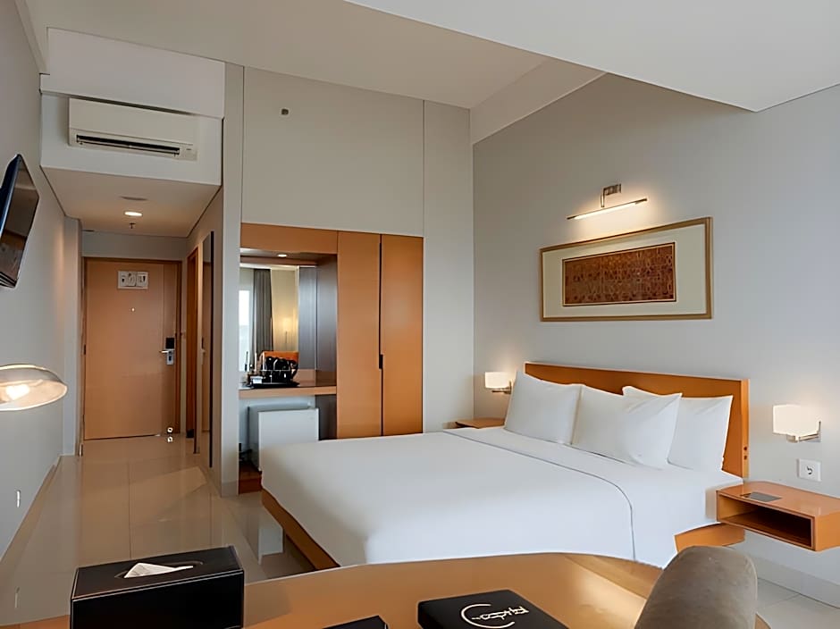 The Capital Hotel Surabaya