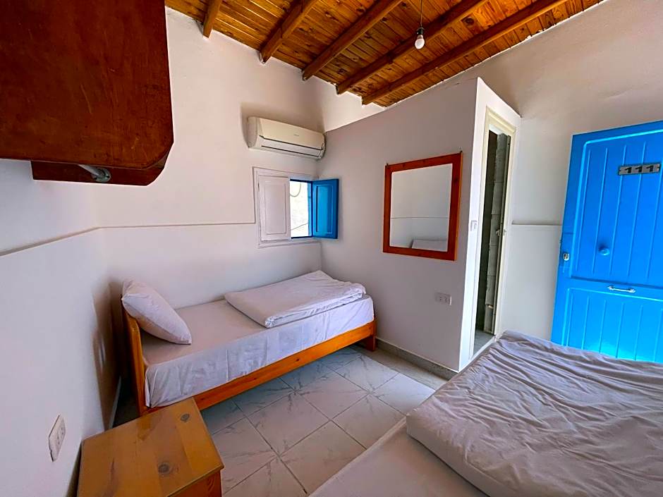 Auski Hostel Dahab