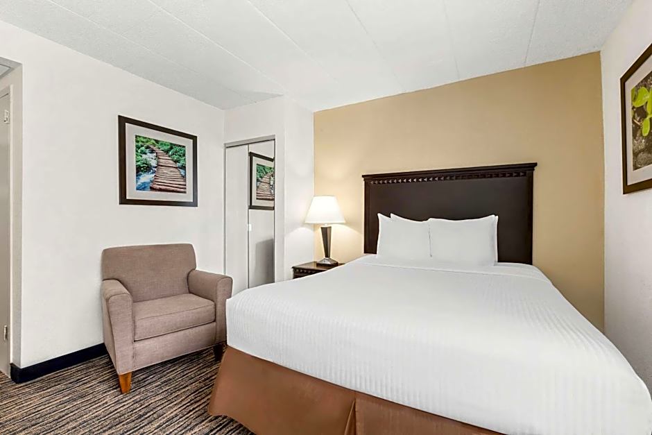 Best Western Hazlet Inn