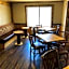 Clubhouse Inn