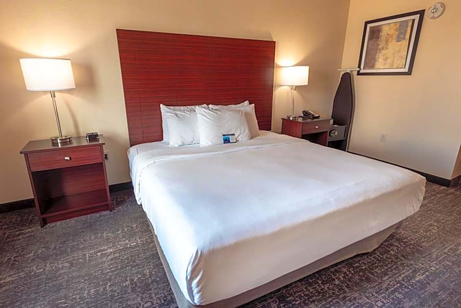 Cobblestone Inn & Suites - Big Lake