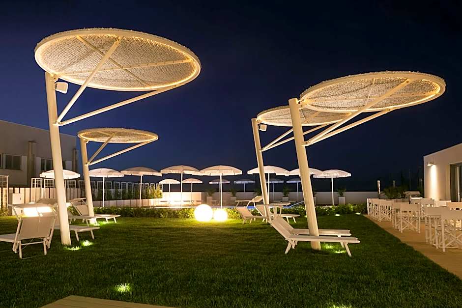 Nautilus Family Hotel