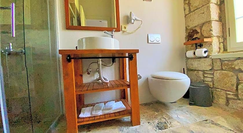 Oberj d'Azur Alacatı