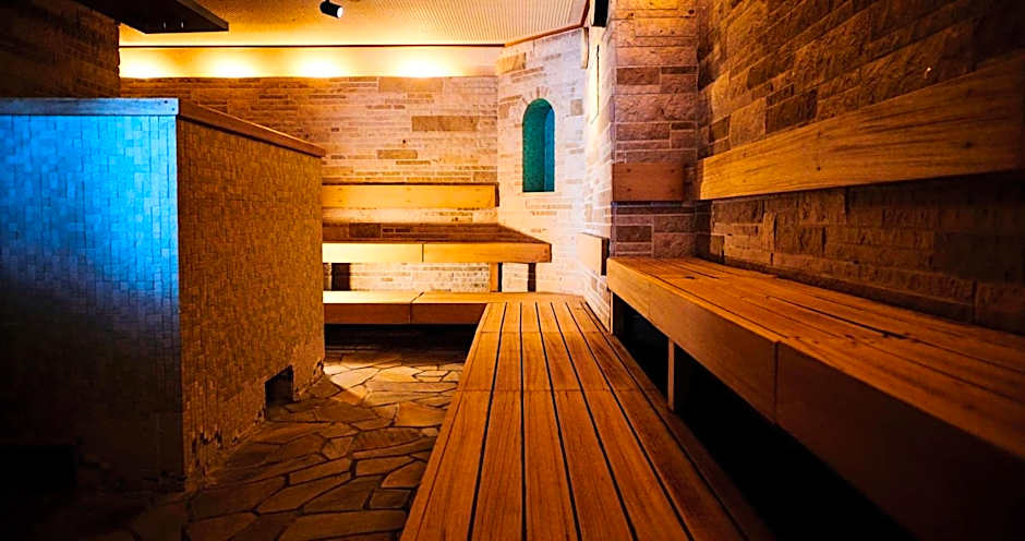 Enoshima Hotel ーEnoshima Island Spa Hotel Buildingー