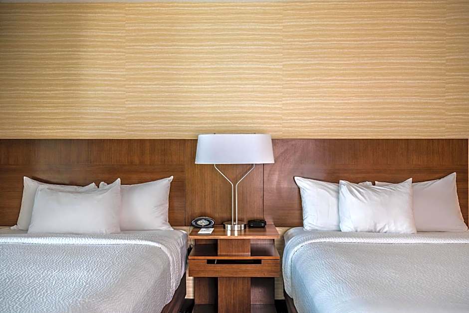 Fairfield Inn & Suites by Marriott Chicago Downtown/River North