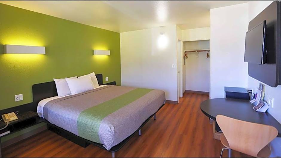 Motel 6 Payson
