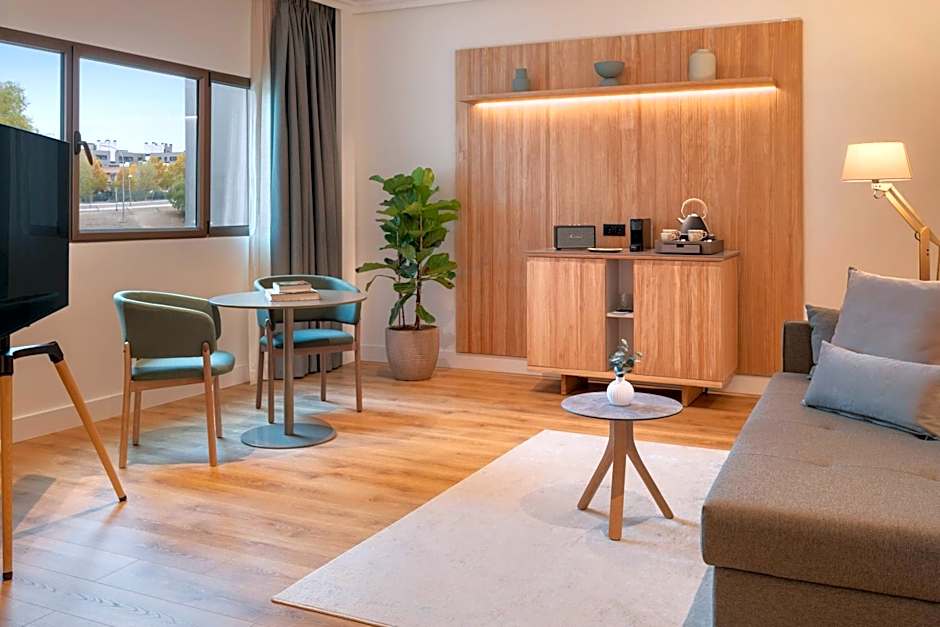 Melia Madrid Barajas
