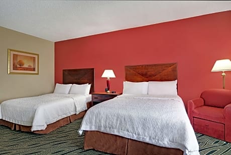 1 King Bed 1Bdrm Suite W/ Sofabed Nonsmoking