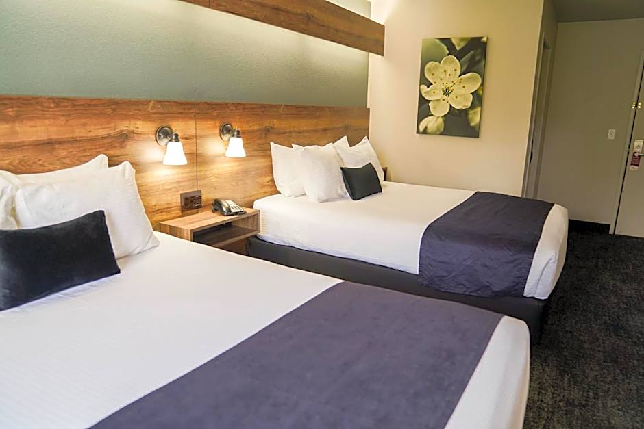Hotel Ruby Sandpoint