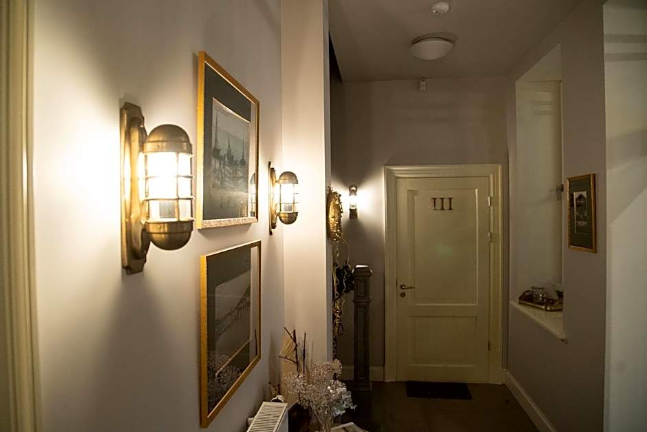 Wooden Villa APARTMENTS