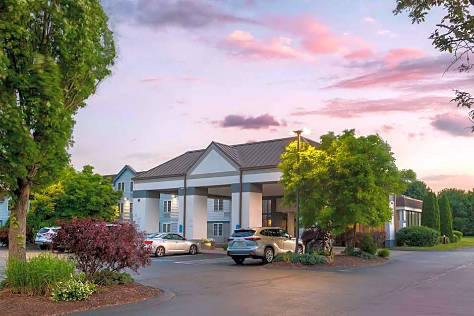 Best Western Hartford Hotel & Suites