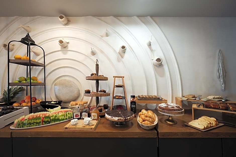 Blue Carpet Luxury Suites