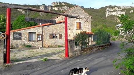 Les TREMIERES
