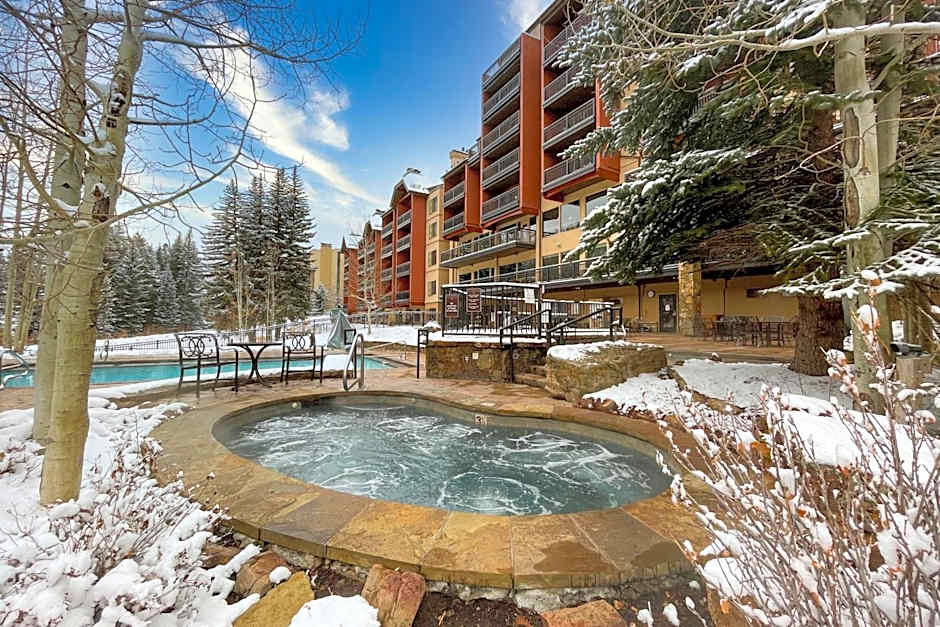 Lion Square Lodge