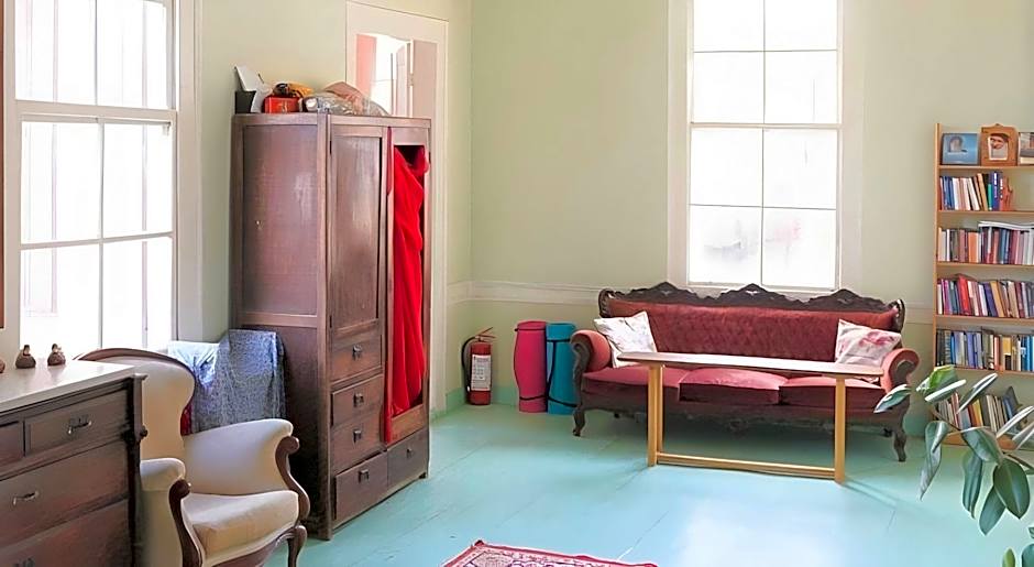 LOTUS GARDEN HOSTEL
