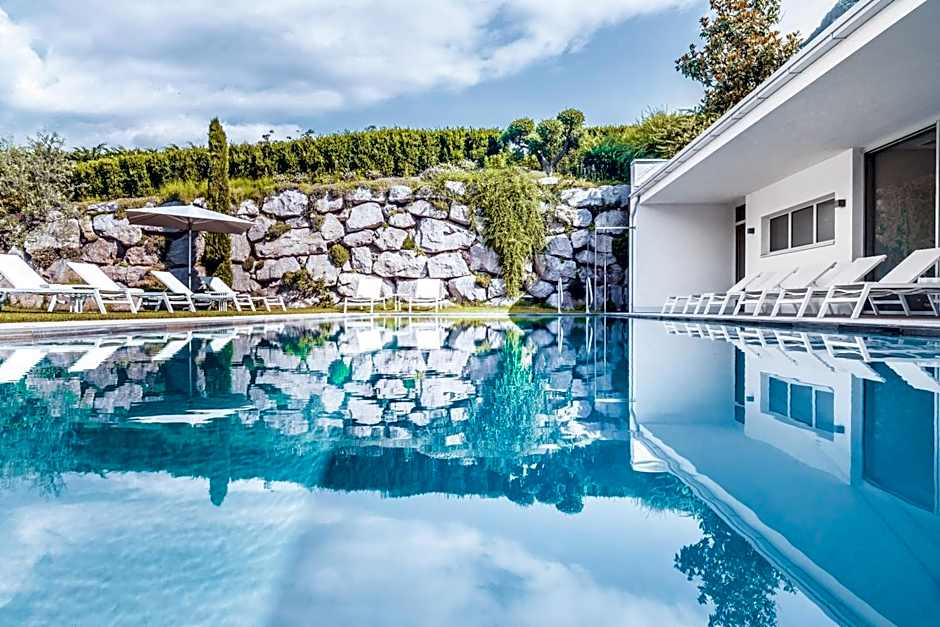 Hidalgo Suites